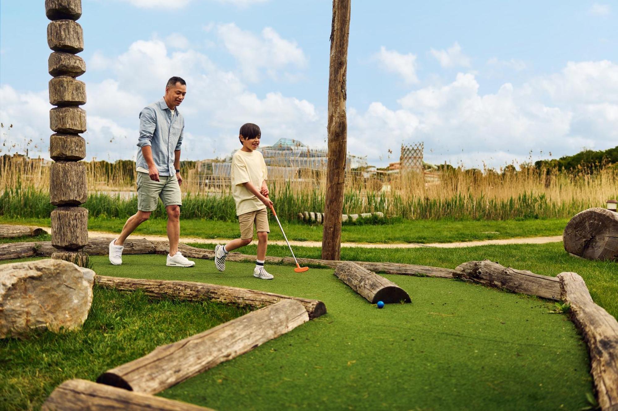 Center Parcs Villages Nature Paris Station touristique